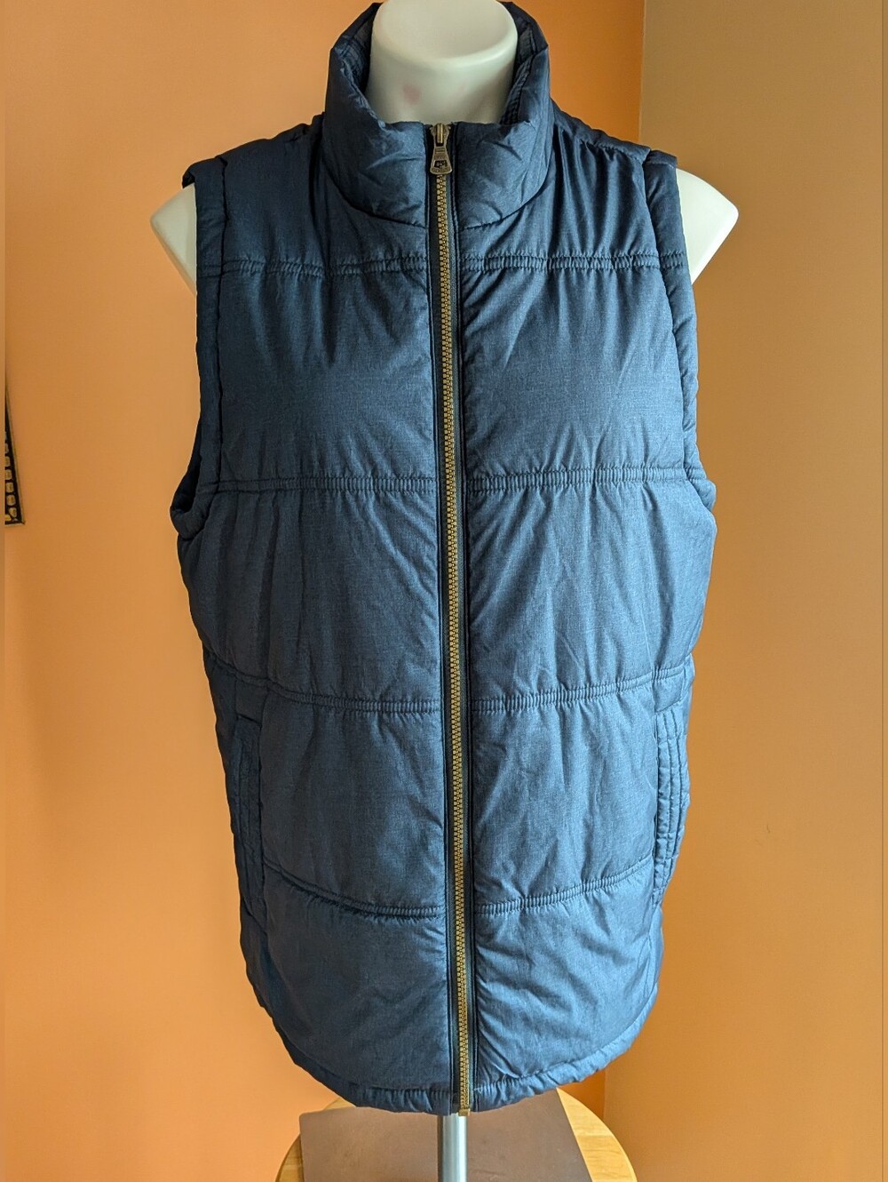 Weatherproof  Vintage Man's Flannel Quilted Navy Puffer Vest Front Zip Size M